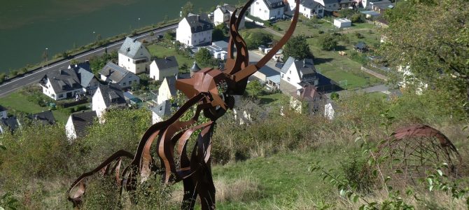 Bleidenberg: Aussicht mit Waldelefant