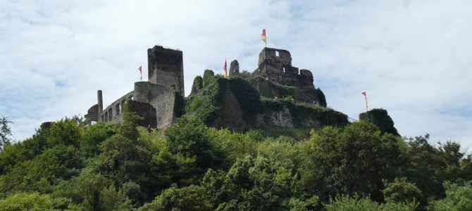 Burg Metternich: Zum Herrschen geeignet