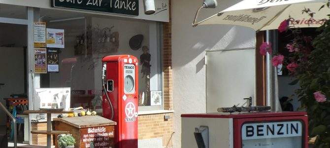Café zur Tanke: Super, nicht normal