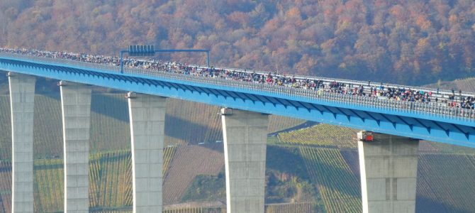 Hochmoselbrücke: So entstand der Brücken-Gigant Hochmoselbrücke: So entstand der Brücken-Gigant