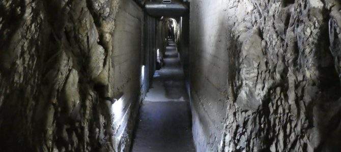 Unterirdische Mosel: Höhlen, Stollen, Bunker
