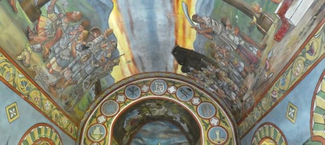 Waldkapelle Erden: Schön ausgemalt